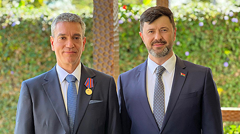 Belarus’ honorary consul in Uruguay awarded MFA’s medal