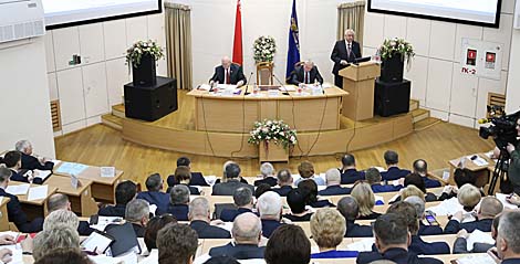 Myasnikovich suggests regional development strategies