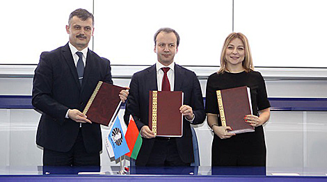 Беларусь и ФИДЕ подписали контракт на проведение Всемирной шахматной олимпиады