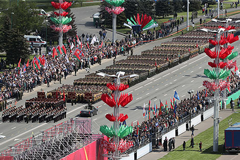 Парад ко Дню Победы проходит в Минске