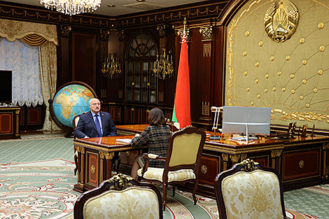 Подготовка к выборам, кадры и обстановка в Минске. Подробности встречи Лукашенко с Кочановой