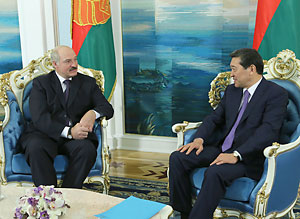Лукашенко предлагает расширить участие Беларуси в индустриализации Казахстана
