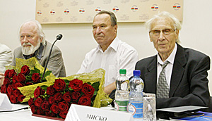 Номинантам премии Союзного государства в области литературы и искусства в Минске вручены специальные дипломы