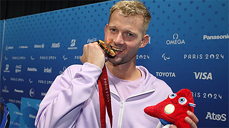 Бокий выиграл третье золото Паралимпиады в Париже
