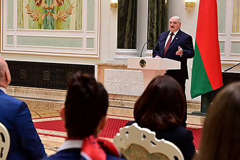 Лукашенко: полет Василевской вывел Беларусь на новый уровень участия в космических программах