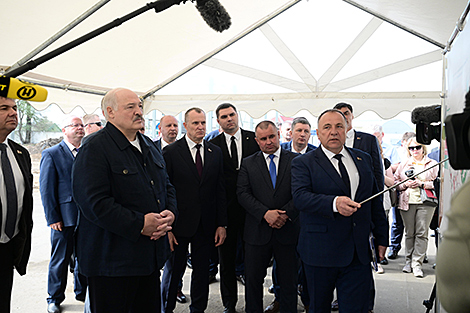 Образец для регионов, заявление о гастарбайтерах, амнистия и переосмысление Чернобыля. Итоги недели Президента