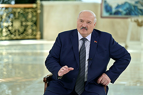 Разговор с Трампом, мирный план для Украины, прогнозы и инсайды от Первого. Главное из интервью Лукашенко белорусским СМИ