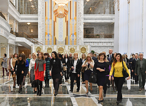Лукашенко поздравил коллектив БЕЛТА с 100-летием агентства