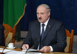 А.Лукашенко: выход на положительное сальдо внешней торговли - стратегическая задача