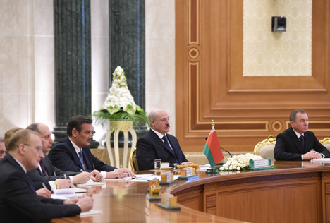 Лукашенко: Для Беларуси Туркменистан - один из важнейших стратегических партнеров в Центральной Азии