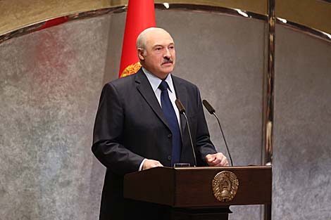 О справедливости, доверии и кадрах - что Лукашенко обсуждал с судьями в новом здании Верховного суда