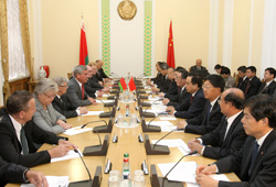 Китай выделит Беларуси льготный кредит в $1 млрд. для реализации совместных согласованных проектов