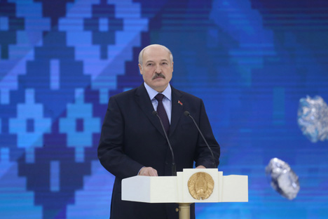 Лукашенко: В Рождественском турнире принимают участие команды, которые готовы упорно бороться за главный приз