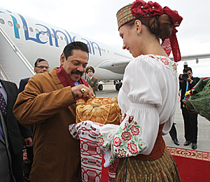 Президент Шри-Ланки прибыл с трехдневным официальным визитом в Беларусь