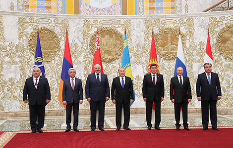 Во Дворце Независимости открылся саммит ОДКБ