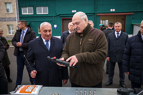 Лукашенко обозначил условия поддержки предприятий: если выгодно для страны, поможем