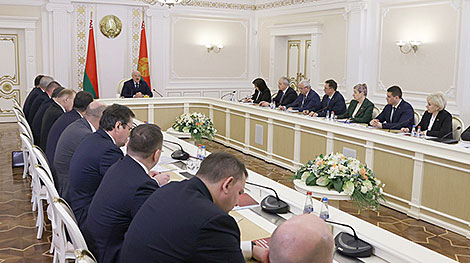 Задачи на 