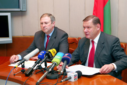 Правительство Беларуси и Нацбанк определили пути выхода из сложной валютной ситуации