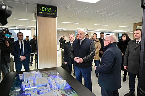 Подготовка к ВНС, окормление конфессий и задачи для микроэлектроники. Итоги недели Президента