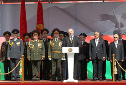 Беларусь и Россия выражают твердую решимость обеспечить свою военную безопасность всеми имеющимися силами и средствами - А.Лукашенко