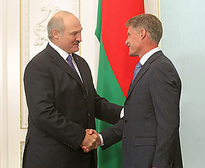Лукашенко подтверждает приверженность Беларуси развитию сотрудничества с Россией