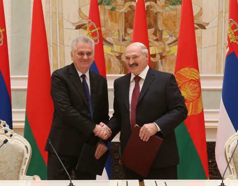 Лукашенко и Николич подчеркивают приверженность Беларуси и Сербии соблюдению международного права