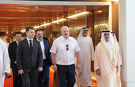 Начался визит Лукашенко в ОАЭ