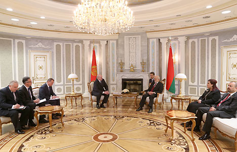 Беларусь готова предложить Ираку сотрудничество в торгово-экономической и военно-технической сферах