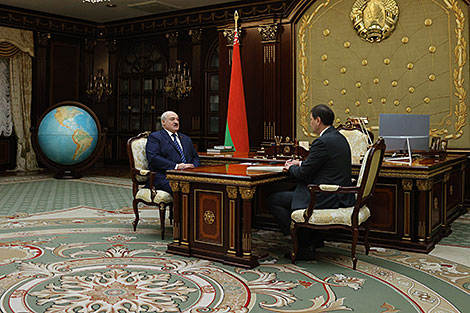 Подготовка важных мероприятий и кадры. Лукашенко принял с докладом первого замглавы Администрации Президента