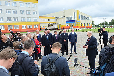 Россия поставит Беларуси десятки самолетов, вертолетов, средства ПВО, возможно и С-400