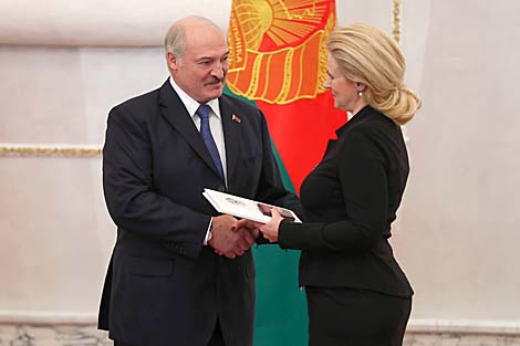 Лукашенко привел к присяге судью Конституционного суда Беларуси