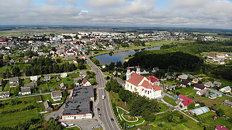 Лукашенко посещает Ивьевский район Гродненской области