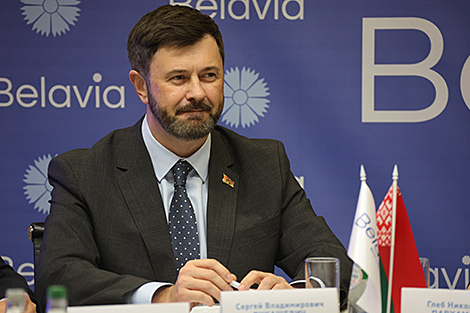 МИД Беларуси продолжает работать над установлением безвизовых отношений. Какие страны следующие?
