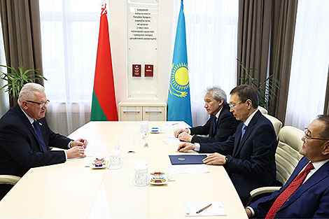 Карпенко: Беларусь готова поделиться с Казахстаном новациями в избирательной системе