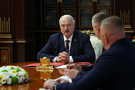 Лукашенко назначил послов Беларуси в Таджикистане и Мозамбике