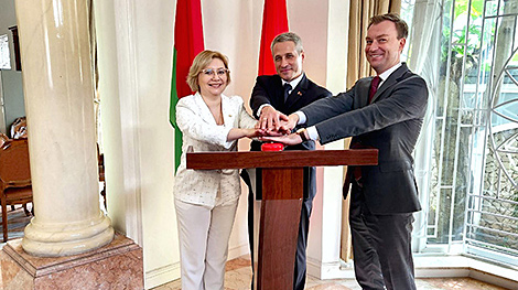 Генконсульство Беларуси в Хошимине начало оказание консульских услуг