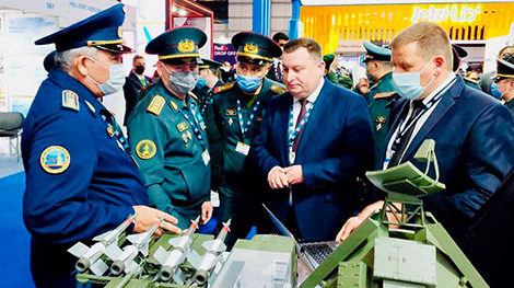 Председатель Госкомвоенпрома принял участие в открытии выставки Dubai Airshow-2021