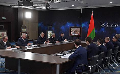 Лукашенко просит Россию поделиться кадрами для развития в Беларуси некоторых видов спорта