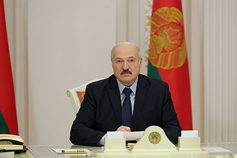 Лукашенко поручил серьезно проработать применение института поручительства при помиловании
