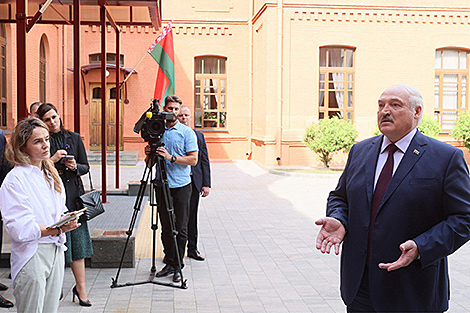 Лукашенко о предстоящих в Беларуси учениях ОДКБ: Западу переживать не надо