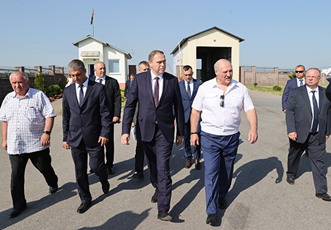 Лукашенко посещает Свислочский район, в центре внимания - стратегия развития Гродненской области
