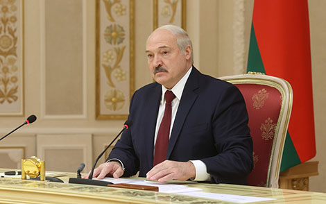 Лукашенко ответил на вопрос о транзите власти в Беларуси