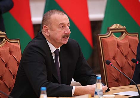 Беларусь готовится поставить в Азербайджан новую партию военной техники