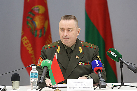 Минобороны Беларуси планирует аккредитовать двух военных дипломатов из Франции