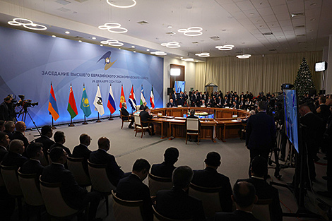 Лукашенко и Пашинян устроили пикировку на саммите ЕАЭС