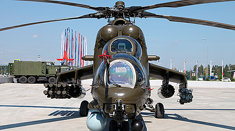Беларусь и Россия подписали контракты на поставку БТР-82А и вертолетов Ми-35М