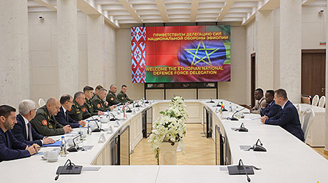 Беларусь и Эфиопия обсудили сотрудничество в военной сфере