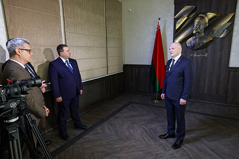 Глава КГБ заявил о ликвидации сети иностранных спецслужб, которая вела прослушку пилотов