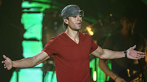 Enrique Iglesias to perform in Minsk