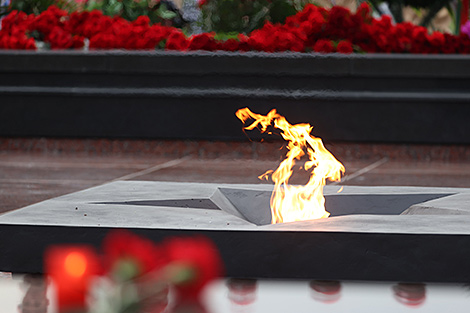 Stepan Pashkevich honored with Hero of Soviet Union title for his heroism during Danube crossing